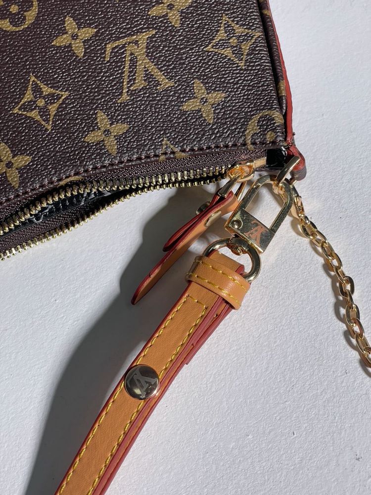 Torebka Louis Vuitton easy pouch