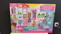 Mattel Barbie Przytulny Domek z wyposażeniem FXG54