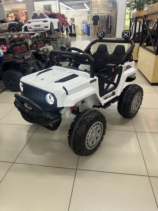 Дитячі електромобілі та мотоцикли