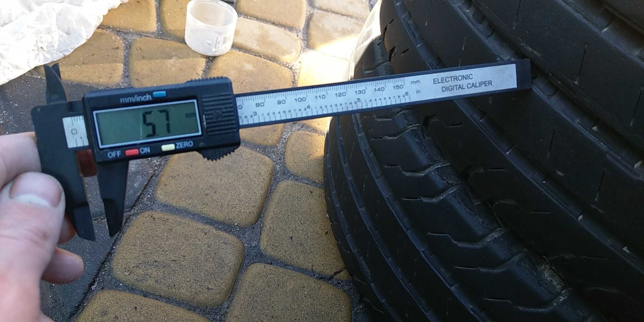 Шини літні CONTINENTAL 215/70 R15c с 6mm покришки для спрінтер лт