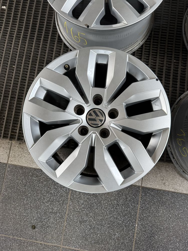 Felgi aluminiowe VW OE ET 49 8jx17” 5x120 Amarok