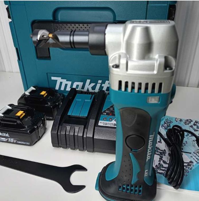 Nożyce do blach falistych 2x3Ah MAKITA DJN161RFJ