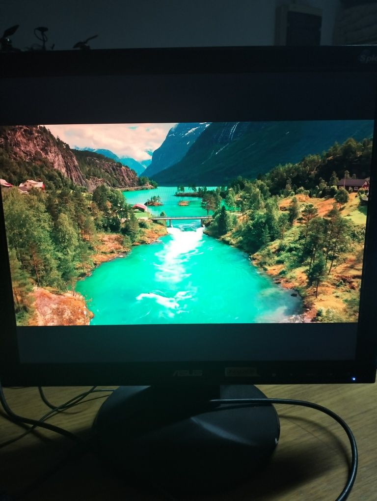 Monitor Asus VB171D 17"