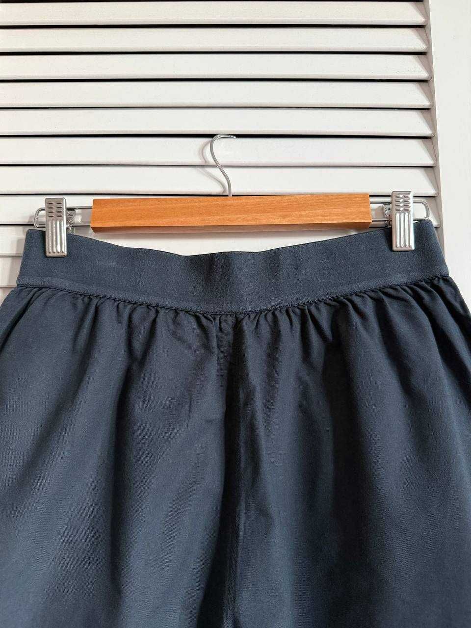Кюлоти Uniqlo пляшкового кольору