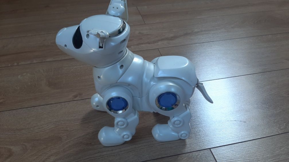 Robot pies piesek interaktywny