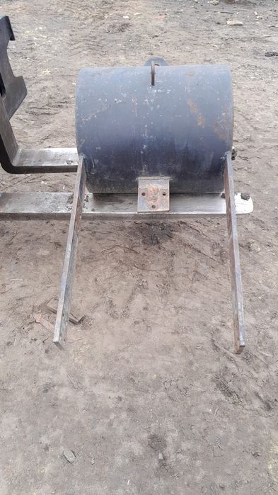 Zetor obciążnik ramka zetor 7745