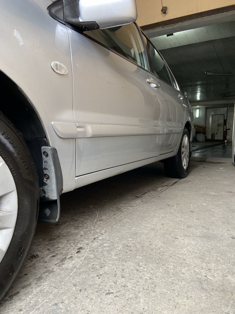 Mitsubischi Lancer 8 2008 року