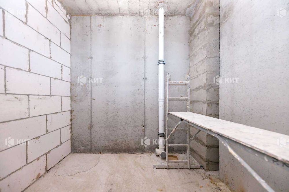 3к.105м2 ЖК Люксембург Зданий дім, Центр (Научная парк Горького)123181