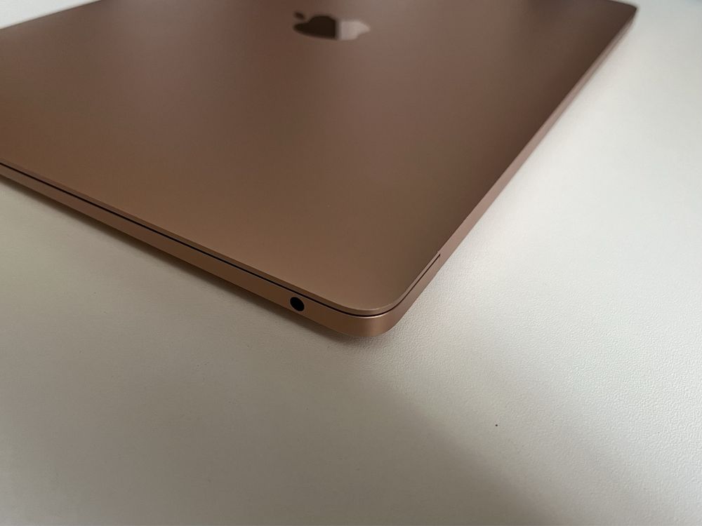 Macbook Air 13 retina 2018 i5 8gb 128gb Gold