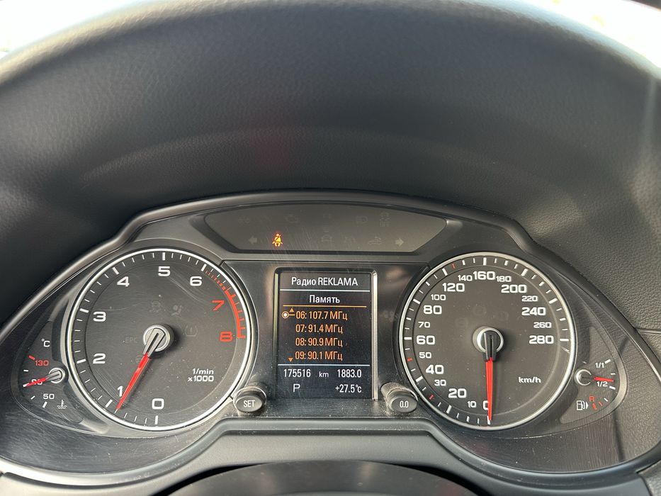 Продам Audi Q5 2012