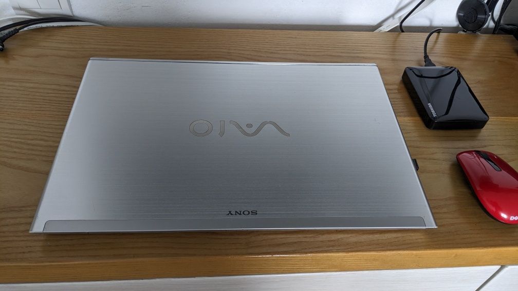Ноутбук Sony vaio svt15, сенсорний дисплей 15дюймів