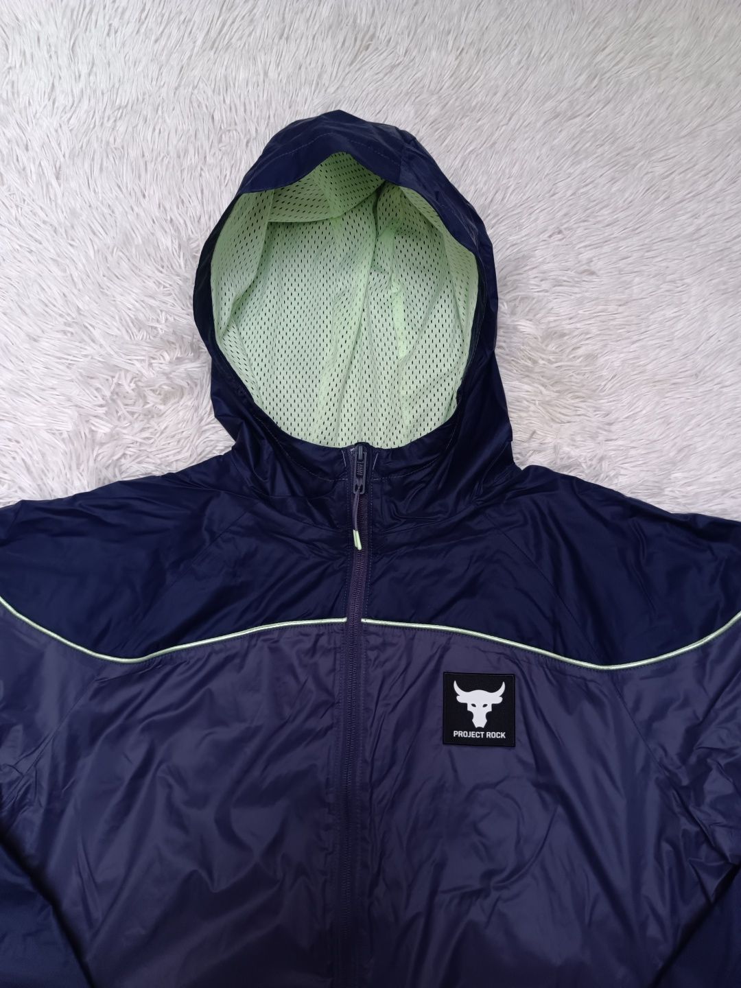 Kurtka wiatrówka męska under armour project rock rozmiar m