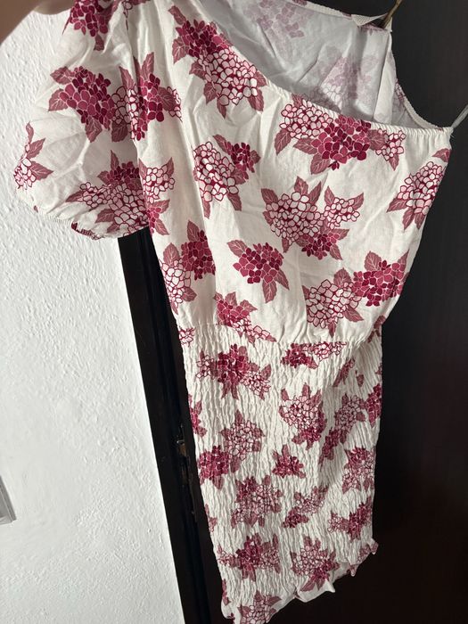 Roupa nova a bom estado