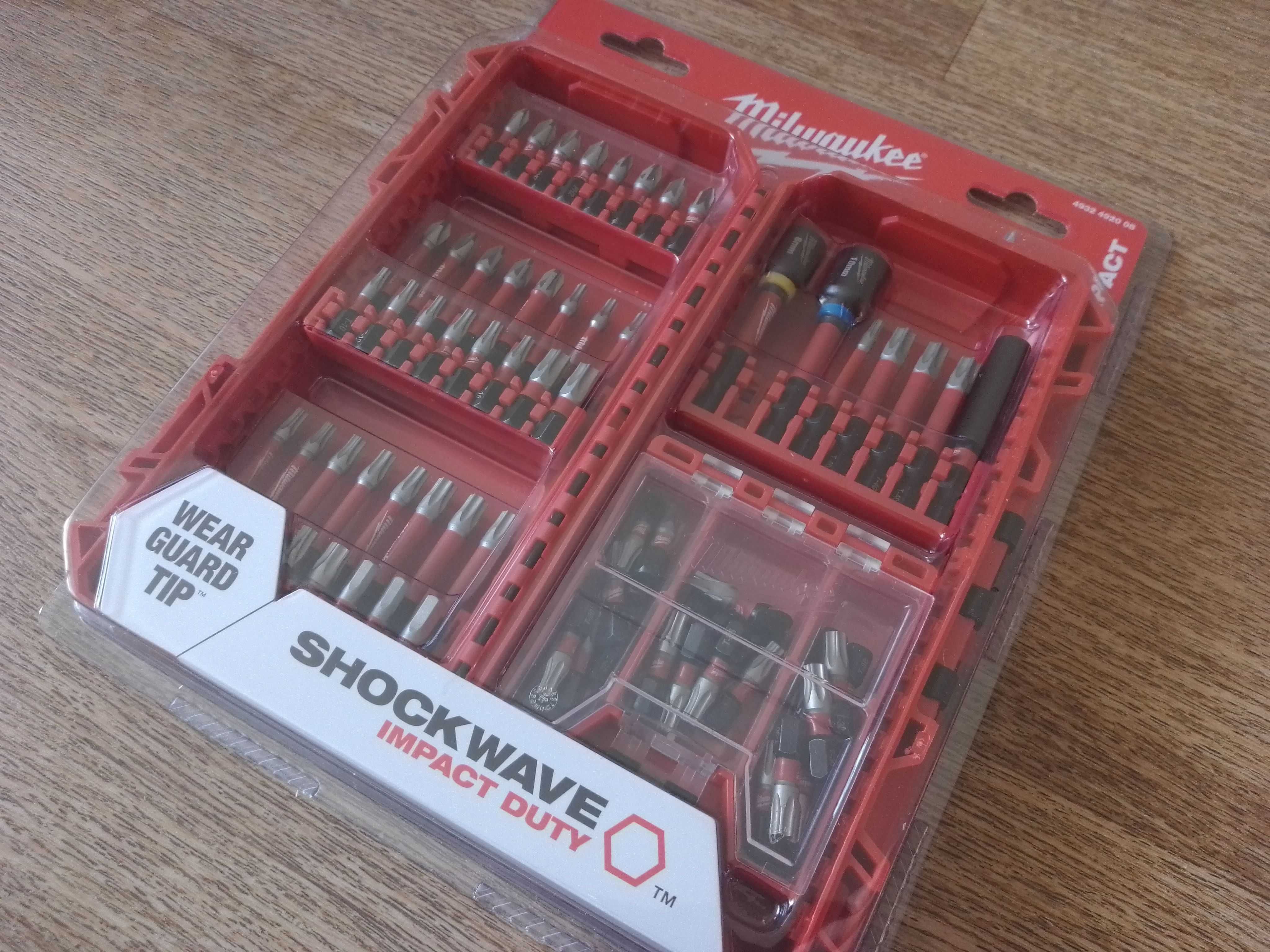 Набір біт SHOCKWAVE PACKOUT MILWAUKEE, (75шт) / 4932492008