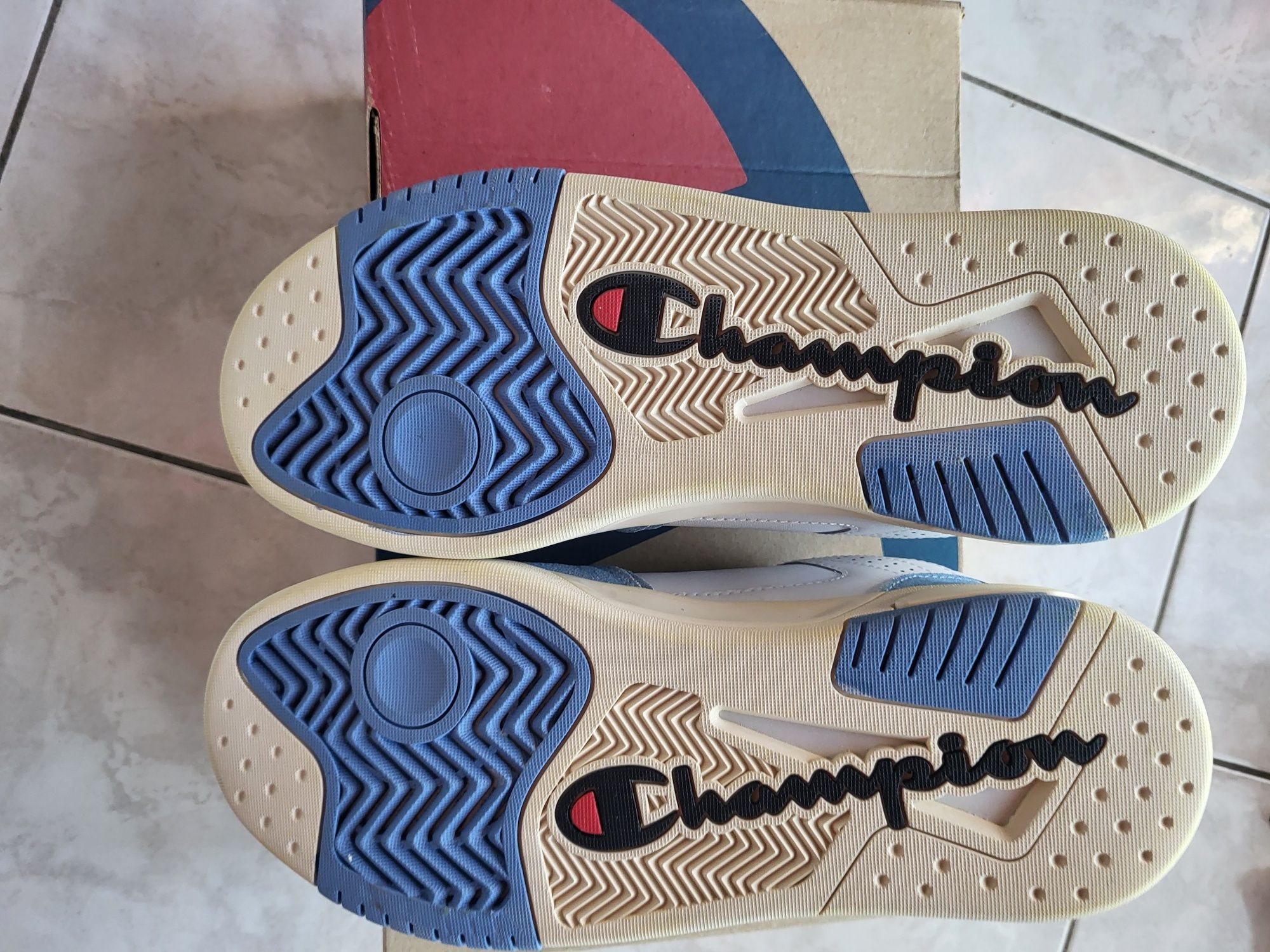 Tenis homem da Champion T41