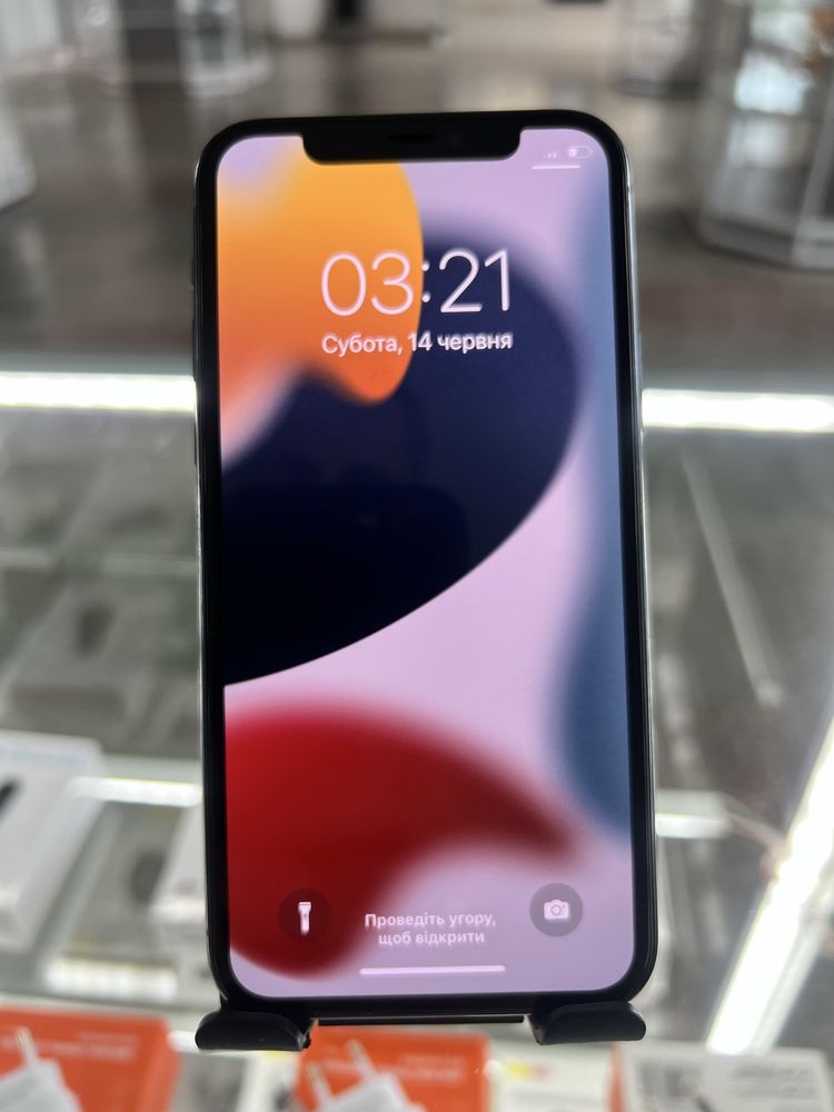 Продам Iphone 11 pro 64 gb в хорошому стані