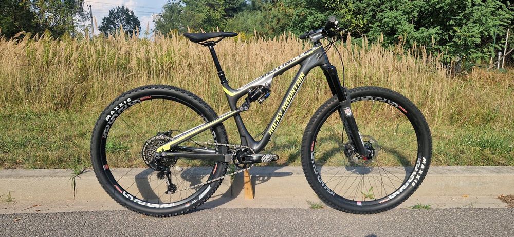 Rocky Mountain  instinct 970 MSL Karbon , 29 , rama M
