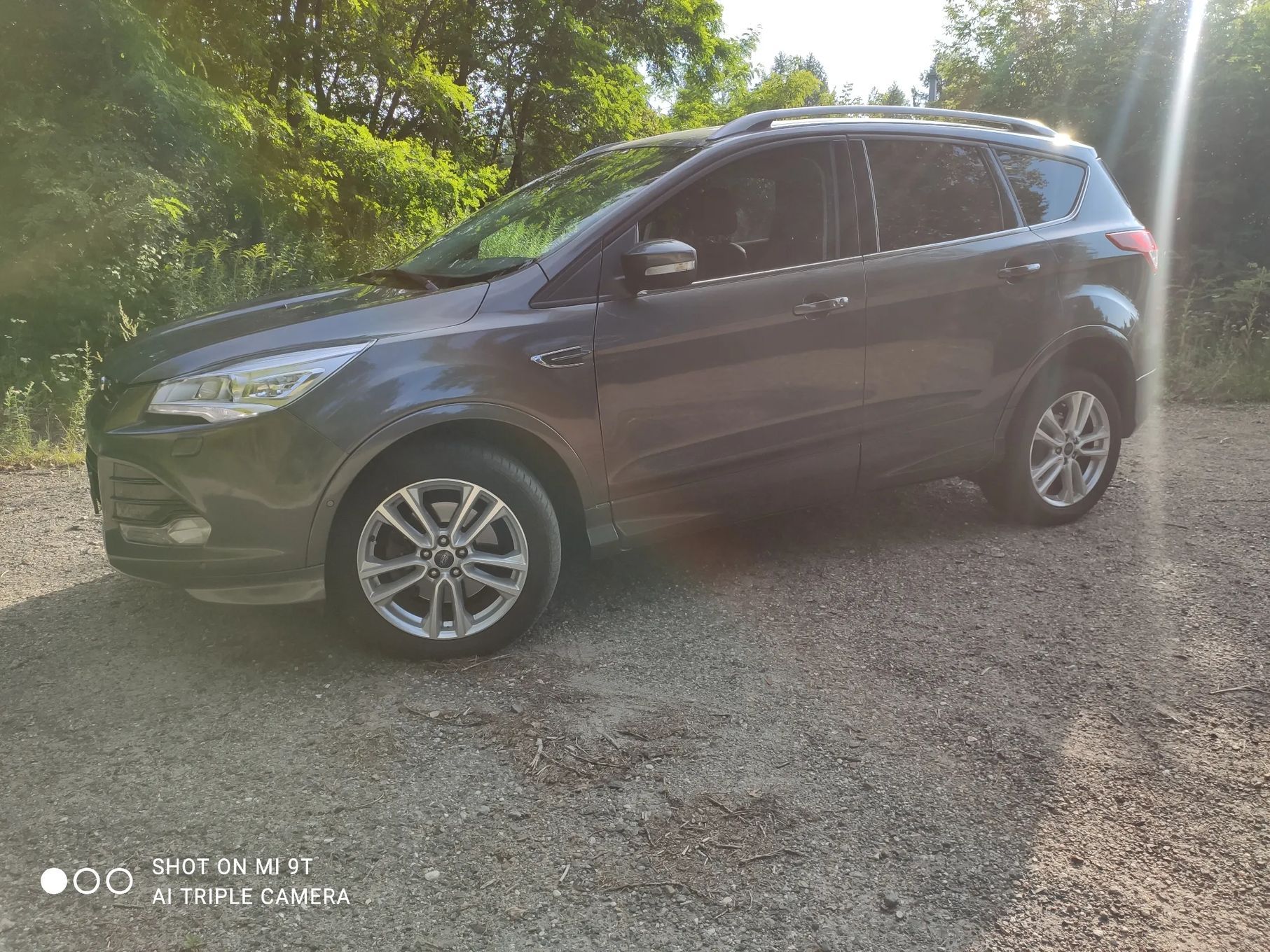 Ford Kuga Stan bardzo dobry mały przebieg