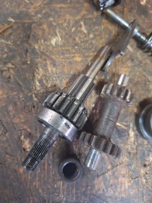 Skrzynia biegów silnik 017,komar romet motorynka