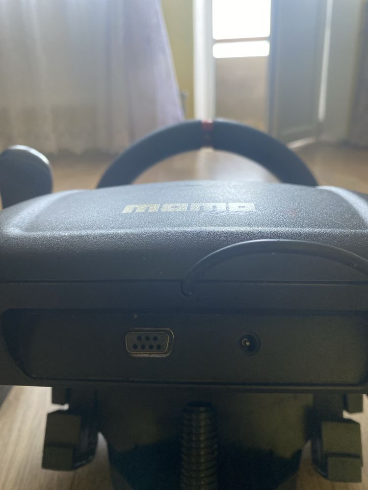 Руль logitech momo racing 240 градусів з форс фид беком