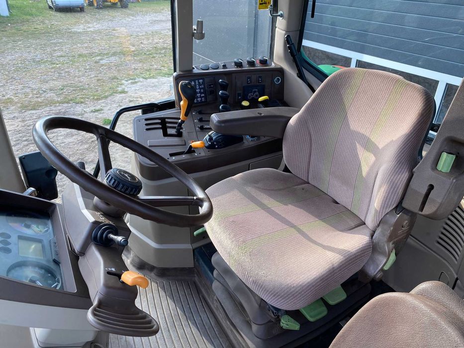 JOHN DEERE 6320 Premium - 2002 rok - Na pompie wtryskowej - Super stan