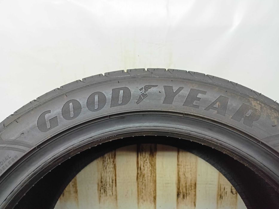 Goodyear Eagle F1 235/45/17 2015r 97Y Nowa (2699)