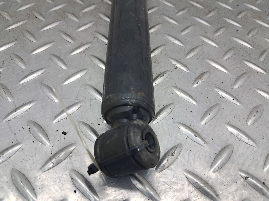 Амортизатор задний NISSAN ROGUE 14- E62105HA0B