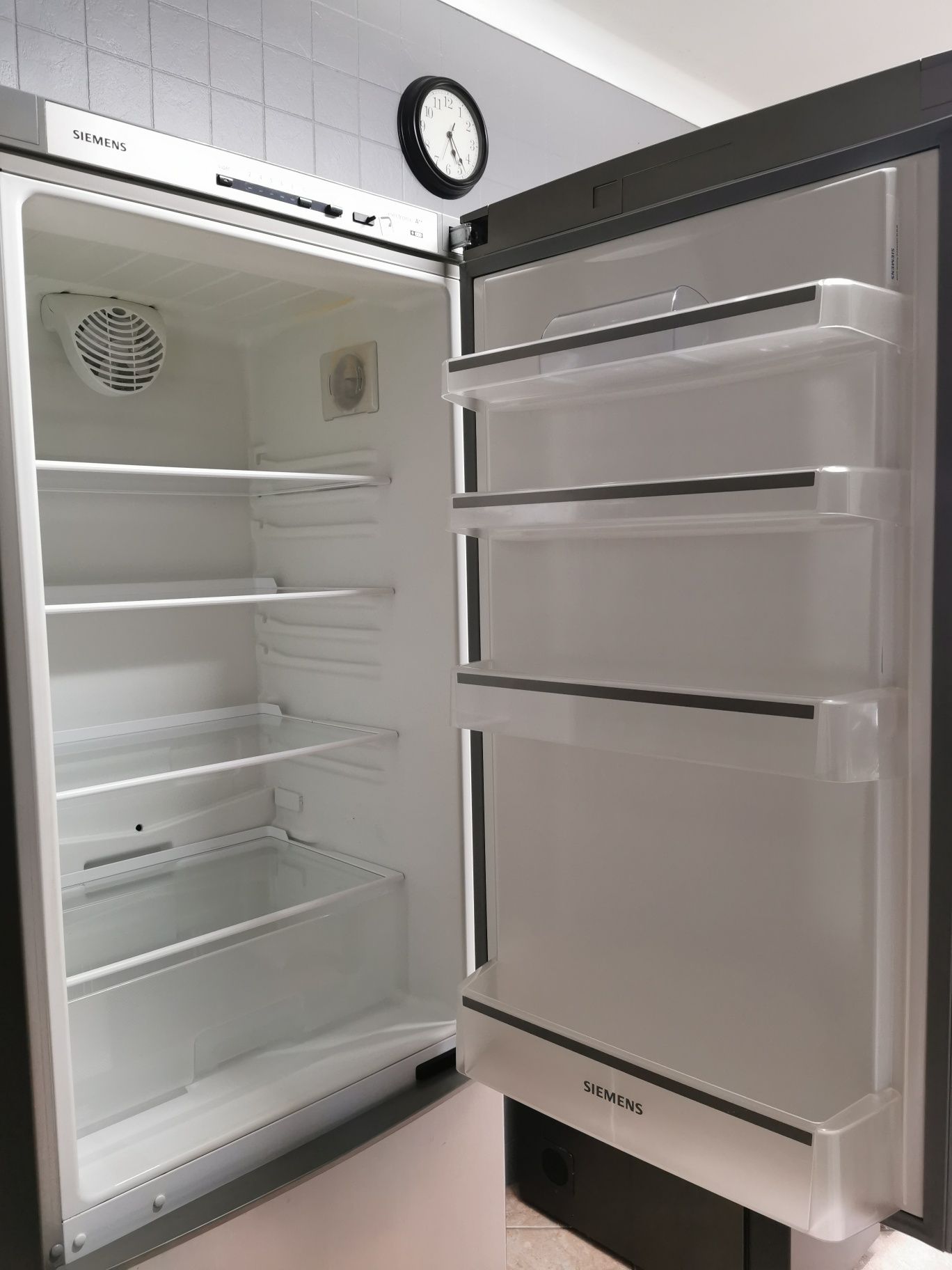 Frigorífico combinado da Siemens