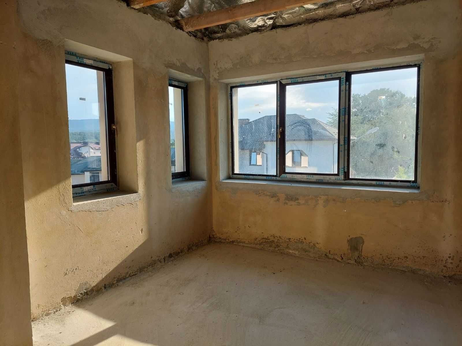 Продаж 7 кім. таунхаус  256 кв. м  м. Трускавець