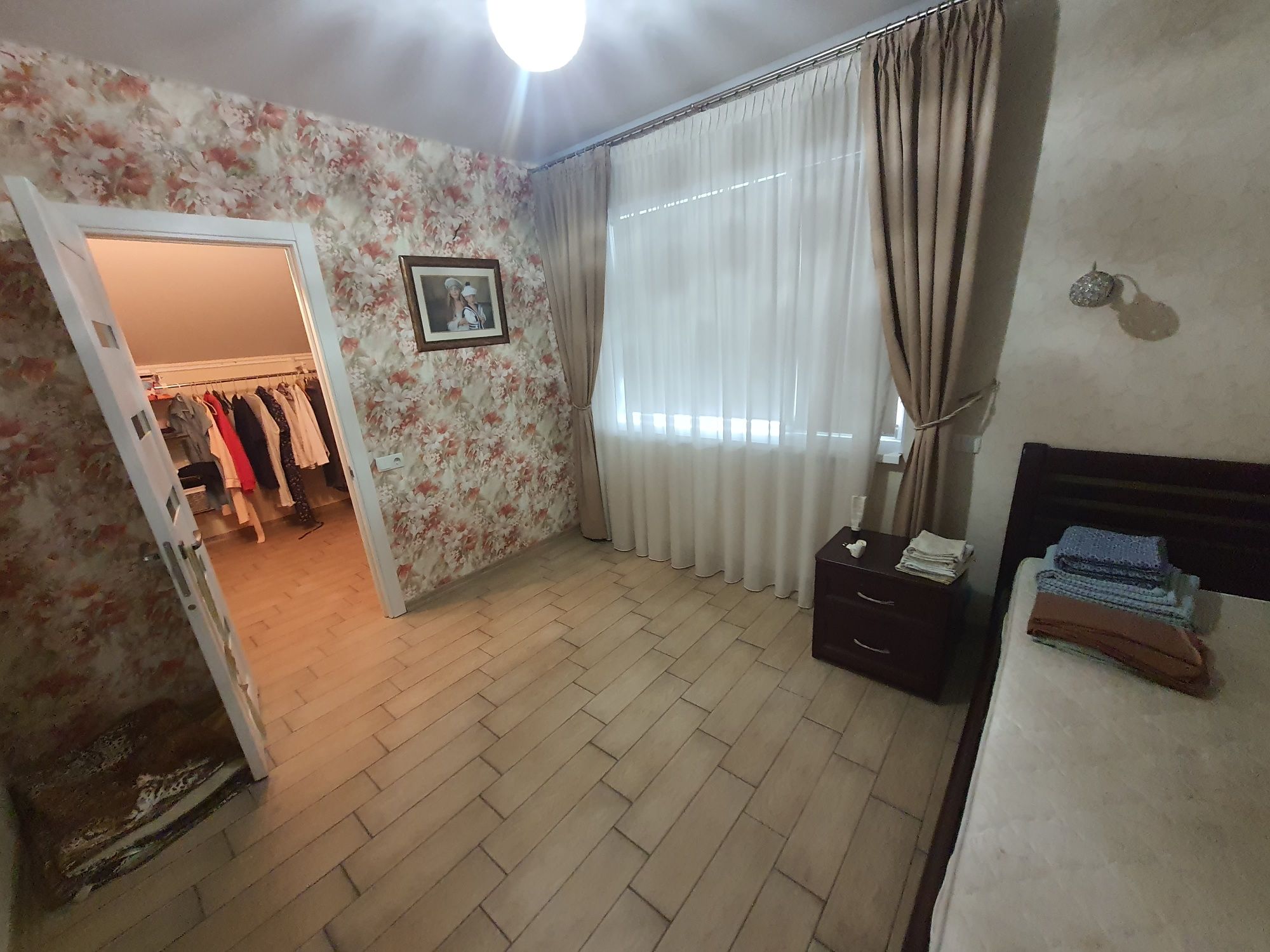 Продам Будинок 140м2, р-н вул. В. Момота