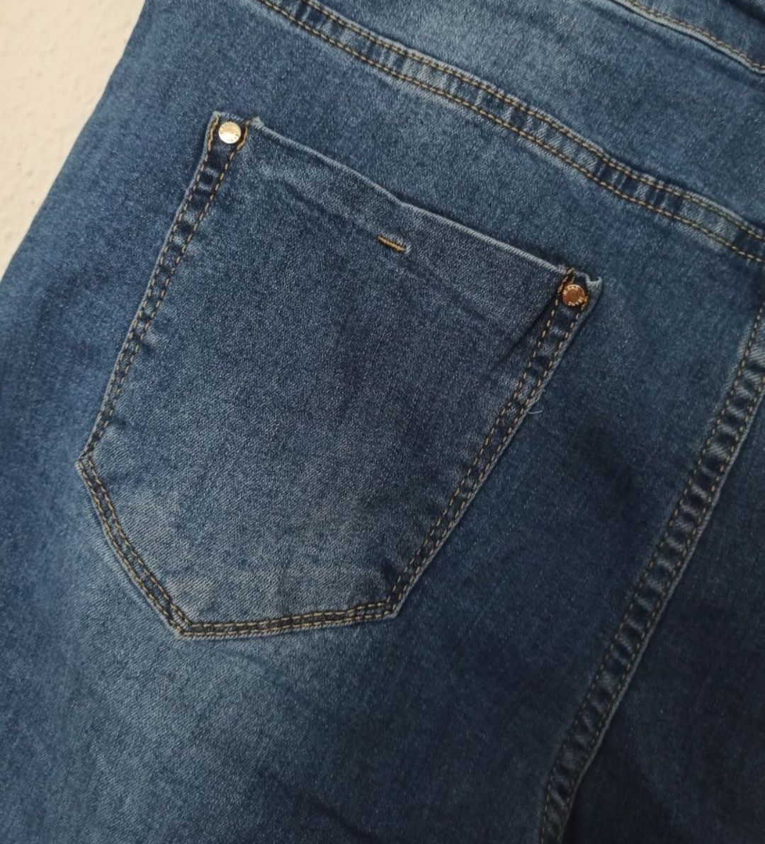 Nowe damskie spodnie Jeans Denim w rozmiarze 44.