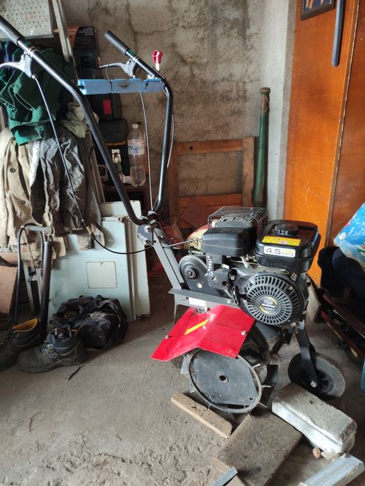 Продам культиватор PUBERT (Франція) 4.5 к/с