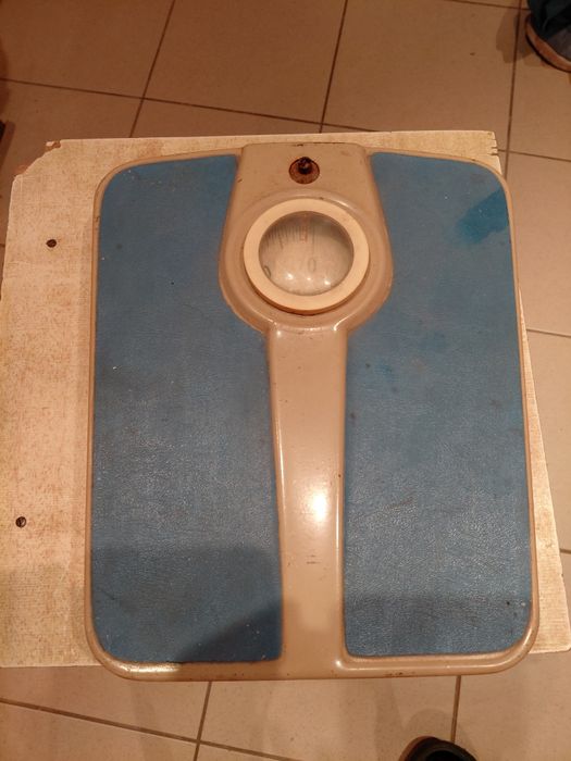 Весы напольные бытовые