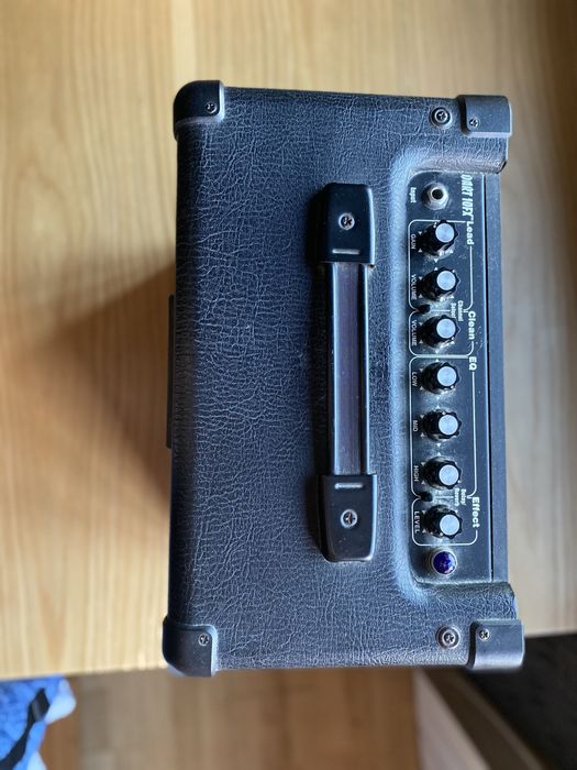 Squier Telecaster + Amplifcador Kustom Dart 10FX + Acessórios