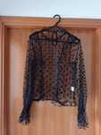 Blusa preta com pintas Shein