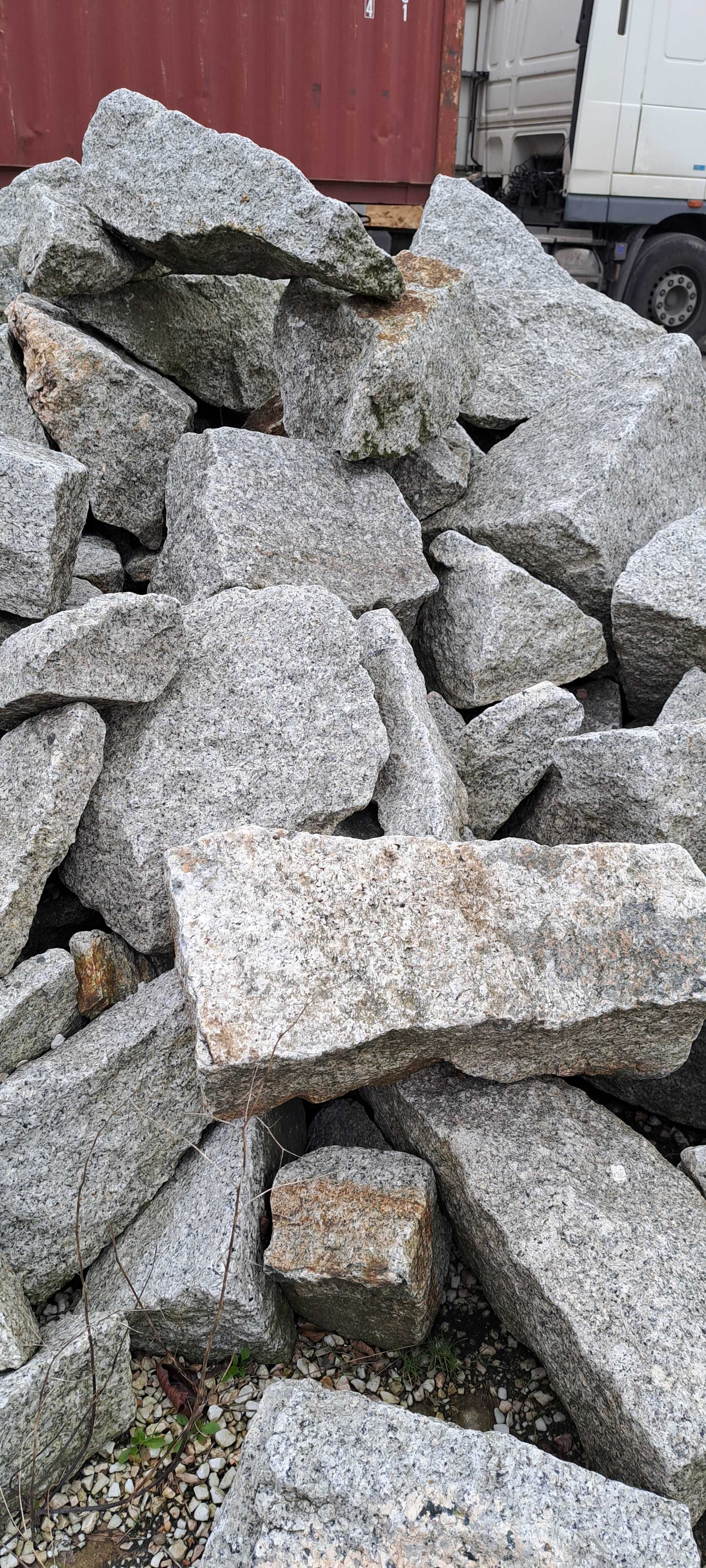 Kostka granitowa łamana do gabionów kruszywa granit WYPRZEDAŻ gabion