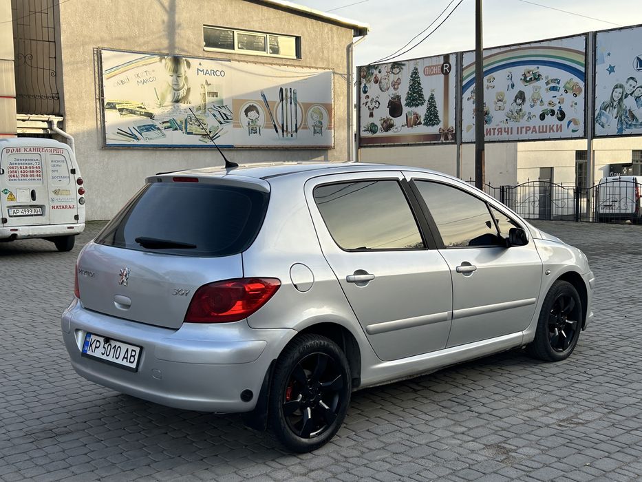 Продам Peugeot 2.0 газ/бенз