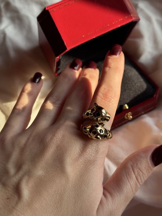 Cartier кольцо Пантера