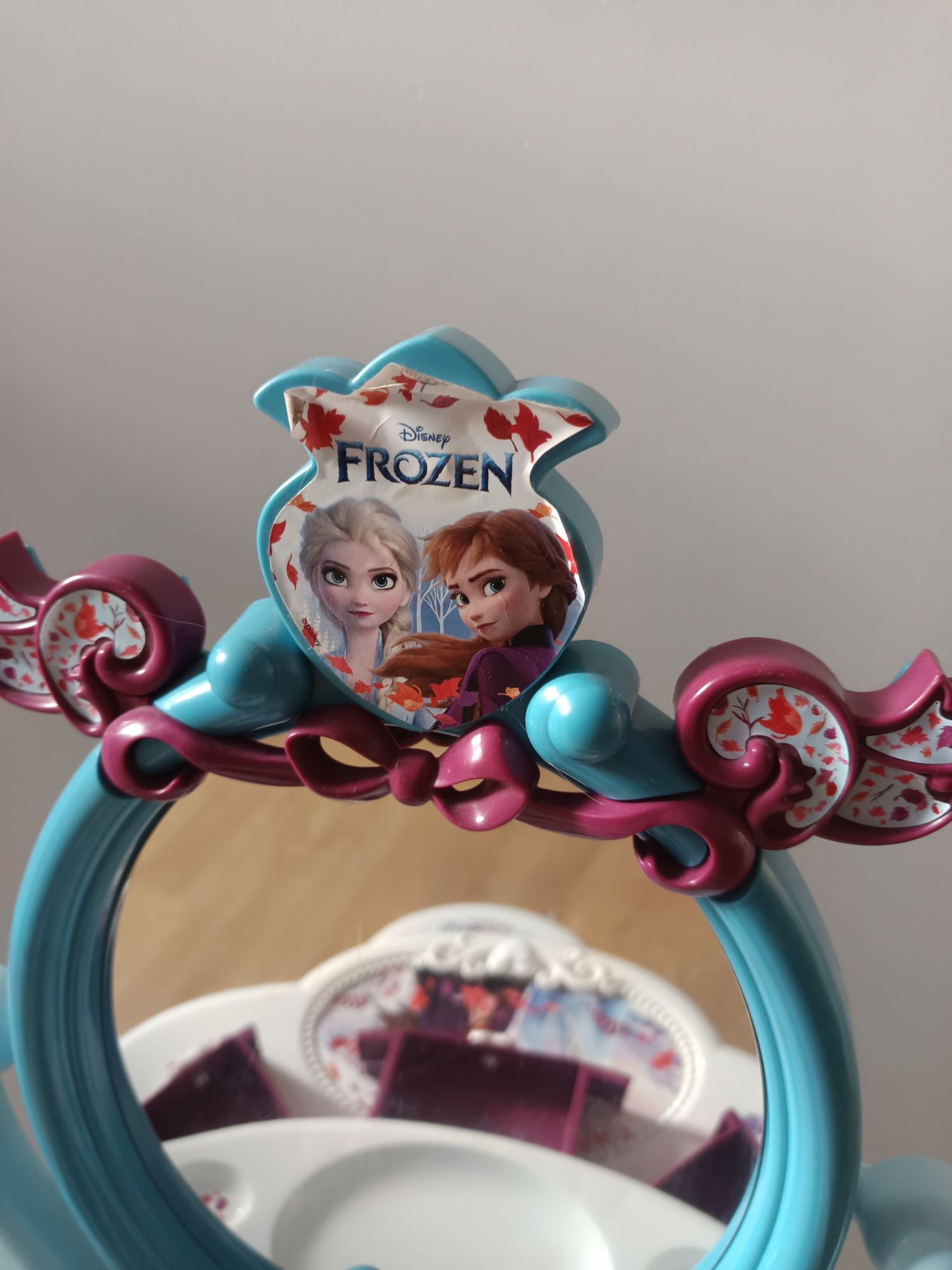 Toaletka plus taboret kraina lodu Elsa smoby