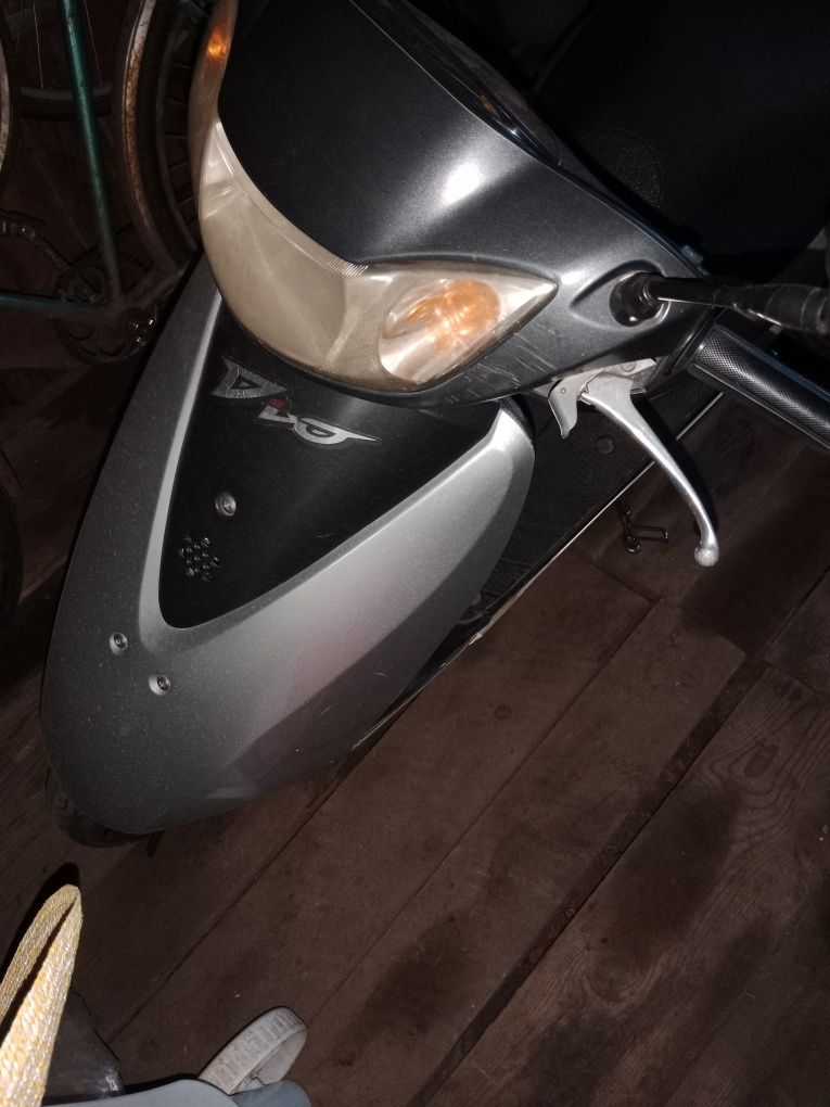 Скутер Honda dio 62