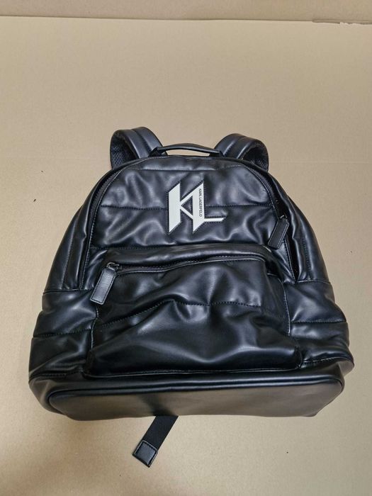 Paleta z torebkami marki PREMIUM Oryginalne zwroty konsumenckie