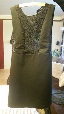 Sukienka mała czarna na imprezę firmy ZARA