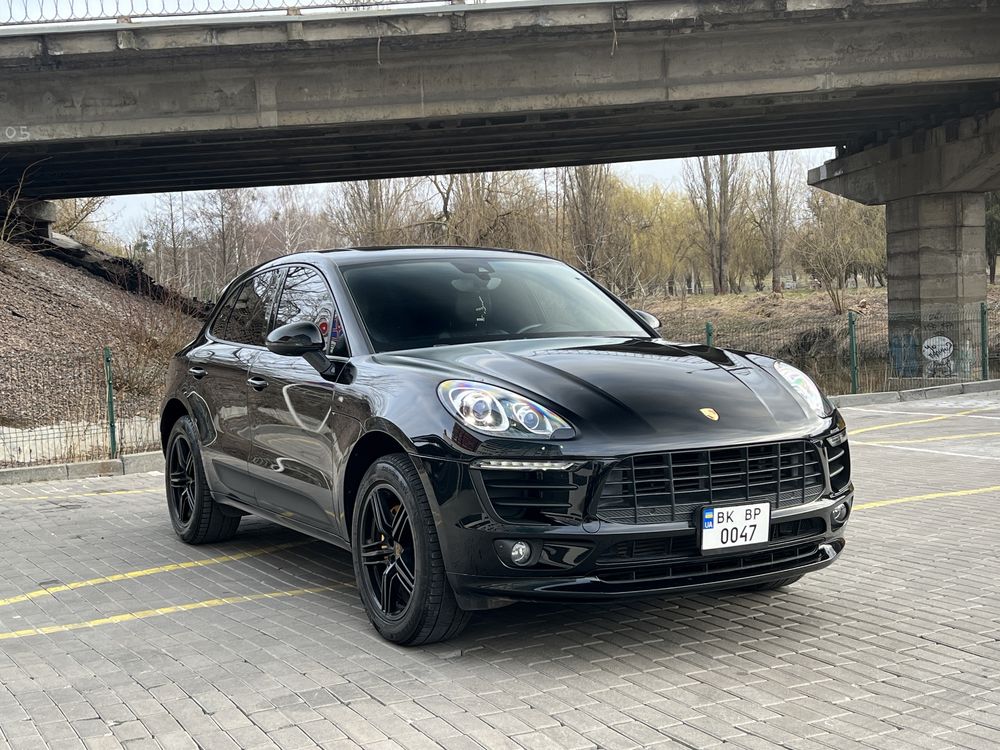 Porsche Macan 2016