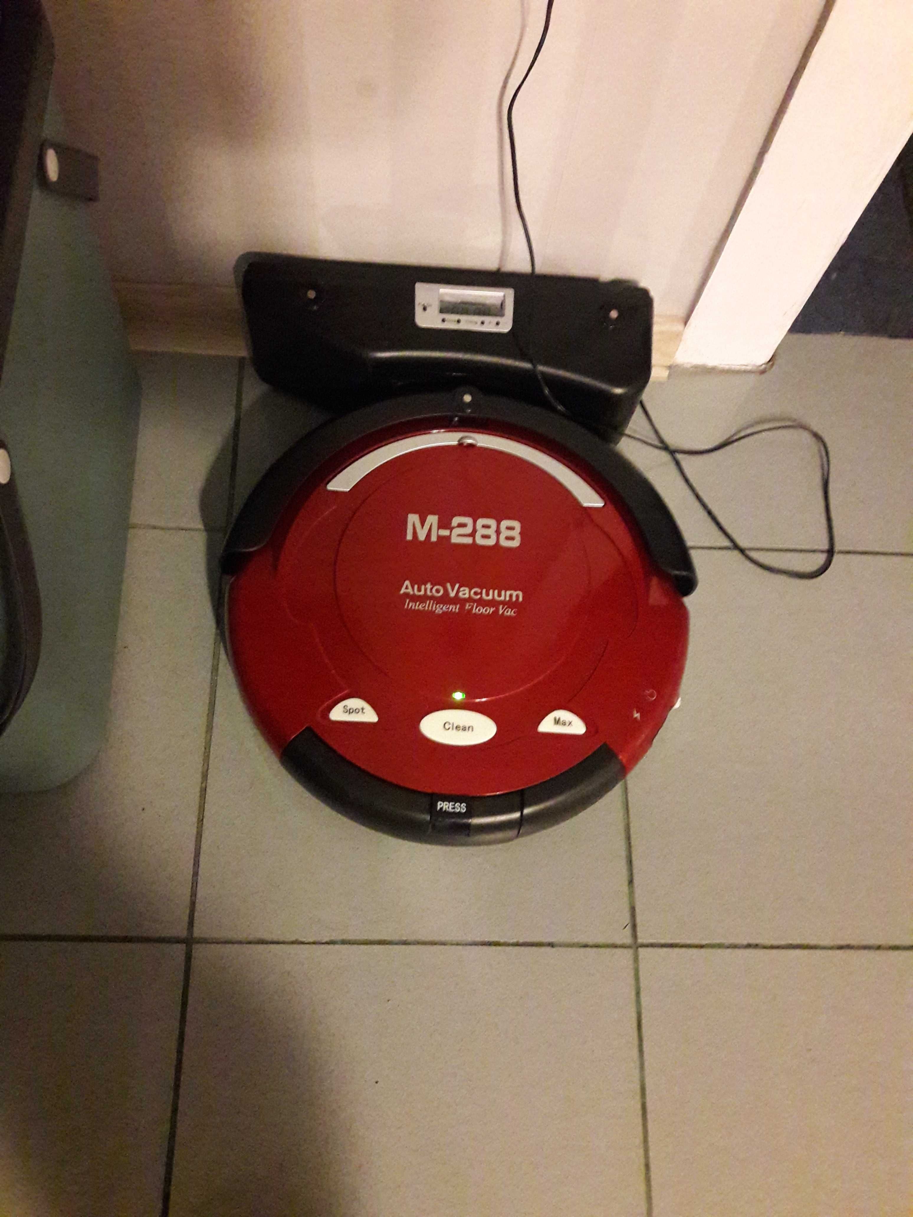 Odkurzacz robot Auto Vacuum