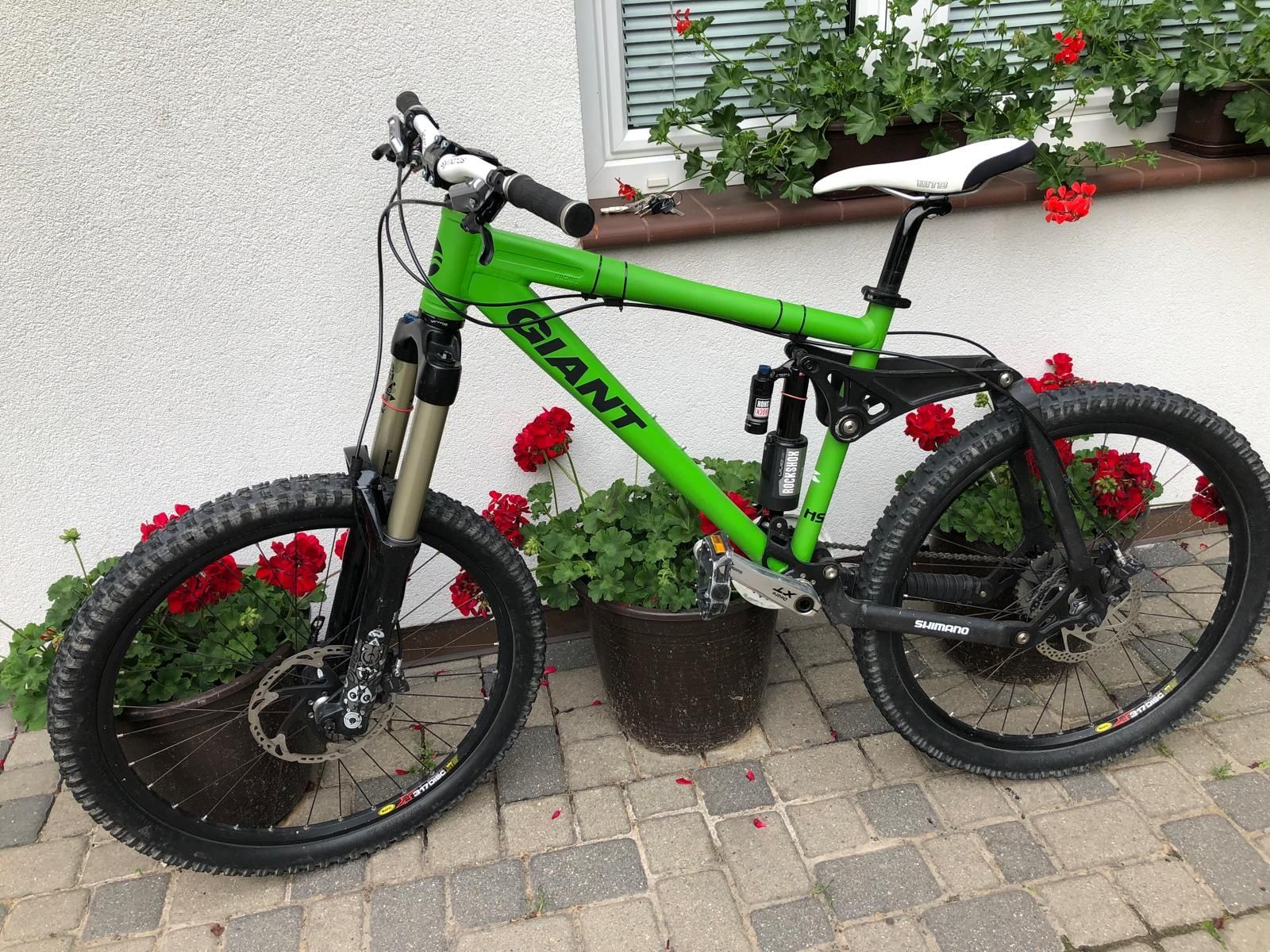 Rower Giant full suspension