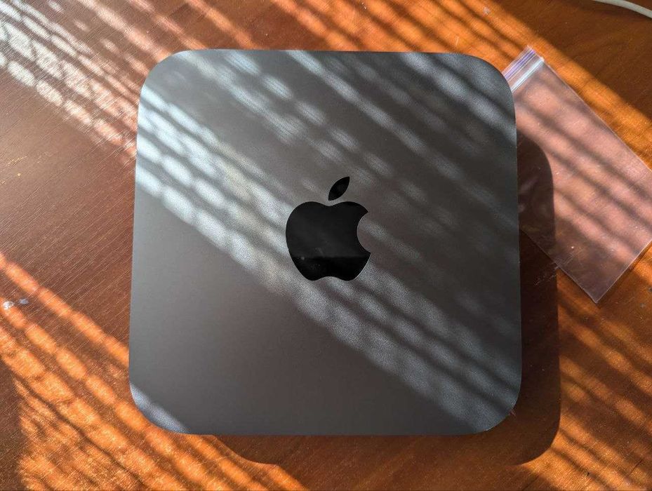Apple mac mini 2018 i5/16gb/256
