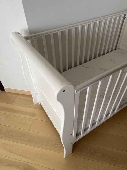 Łóżeczko z materacykiem firmy Woodies 140x70