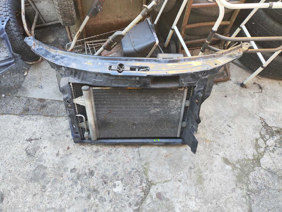 Капот   Шкода фабія румстер практик фабия