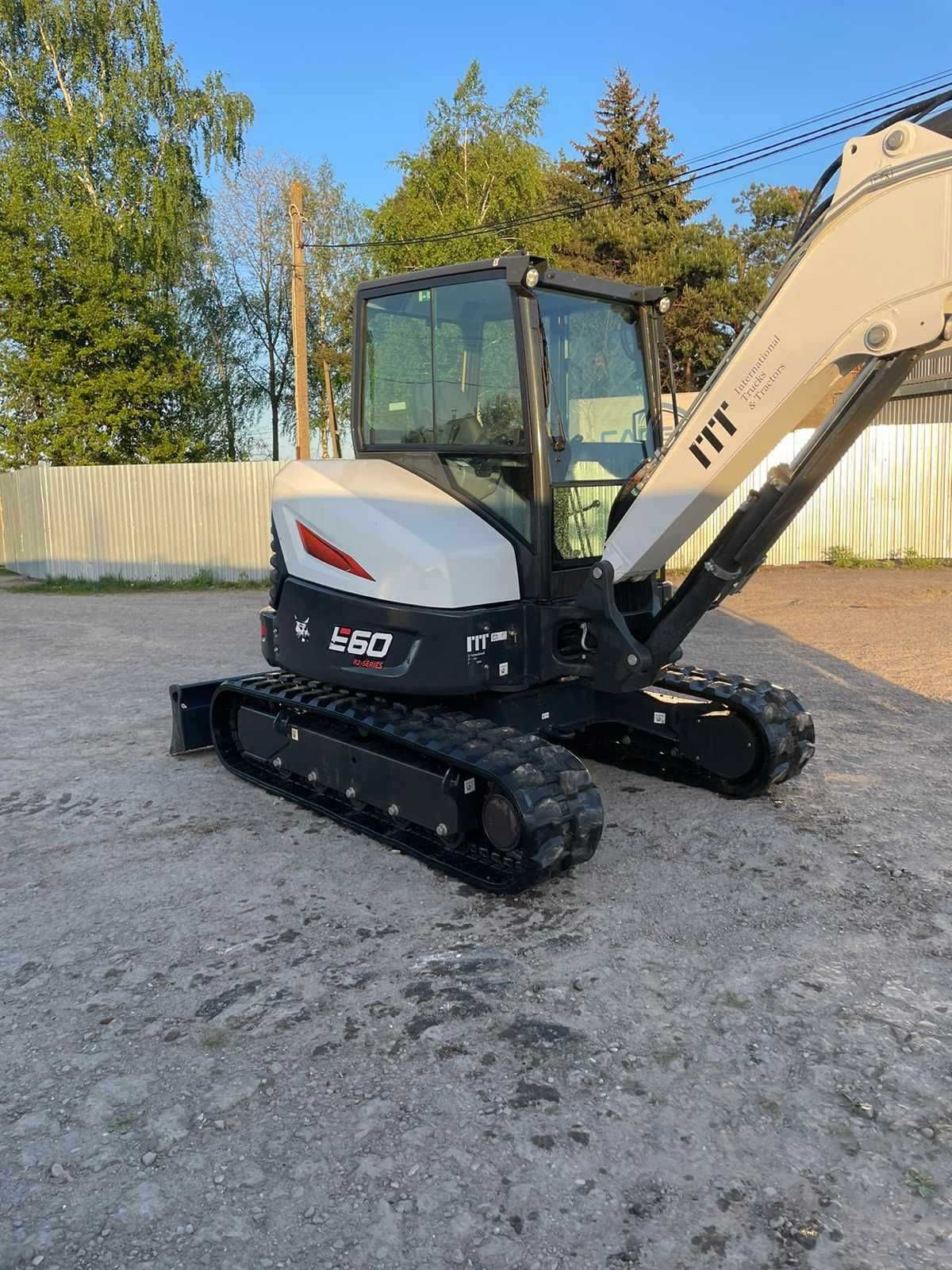 Міні- ескаватор Bobcat E60 R2 Рік випуску 2024