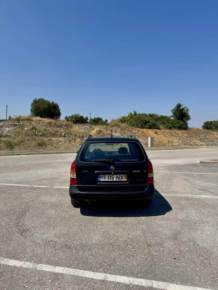 Opel astra caravan 1.4 16V